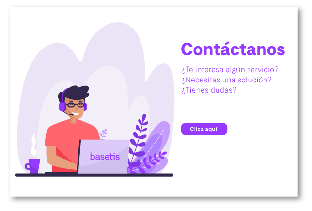 persona atendiendo a los clientes de BASETIS